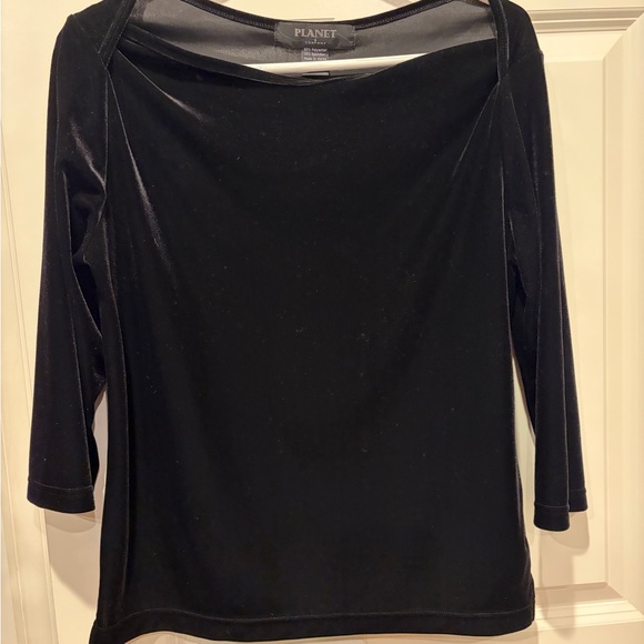 Planet Tops - Women's Black Velvet Top, size Medium